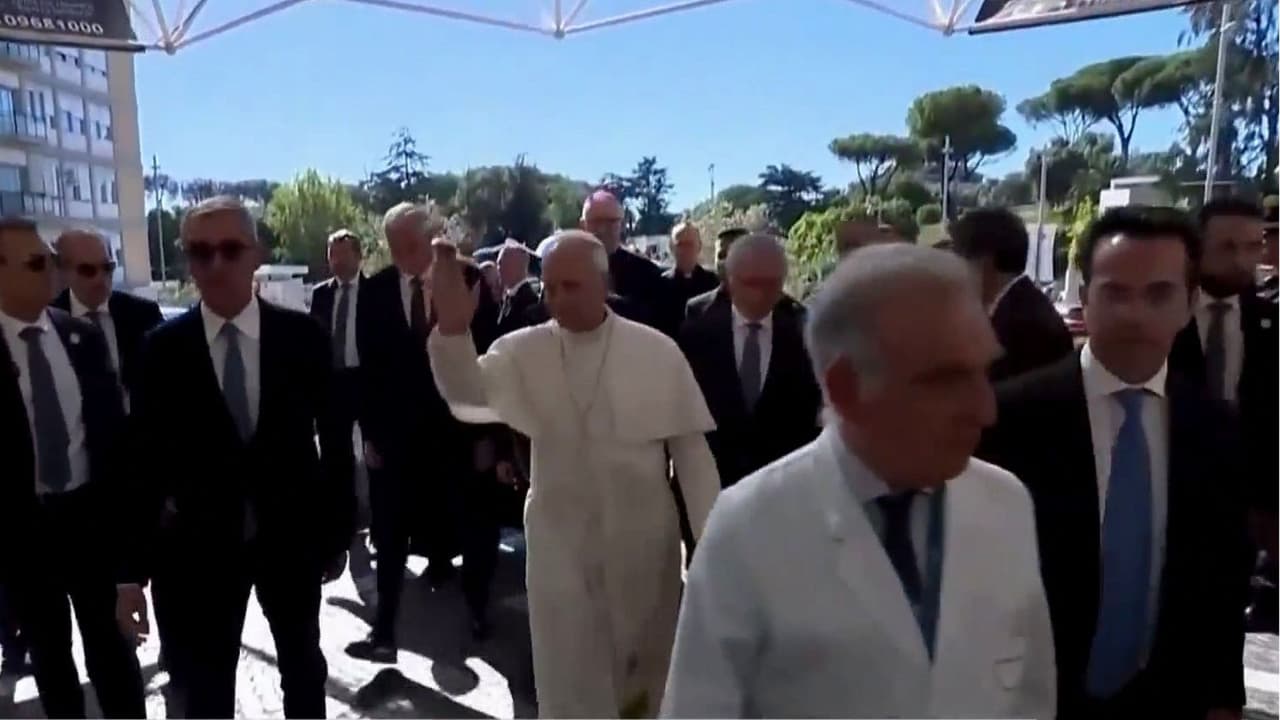 El Vaticano confirma que el papa León XIV tiene cáncer de pulmón tras su cirugía
