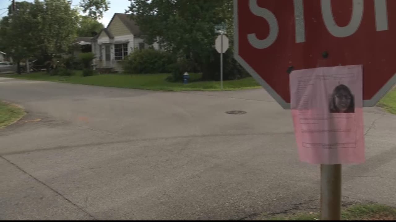 "Su vehículo nunca salió del barrio donde vive… Desde mi punto de vista ella tenía que conocer a la persona (que se la llevó)", dijo Nanette Zertuche, amiga de la desaparecida, en una entrevista telefónica con Univision Noticias.