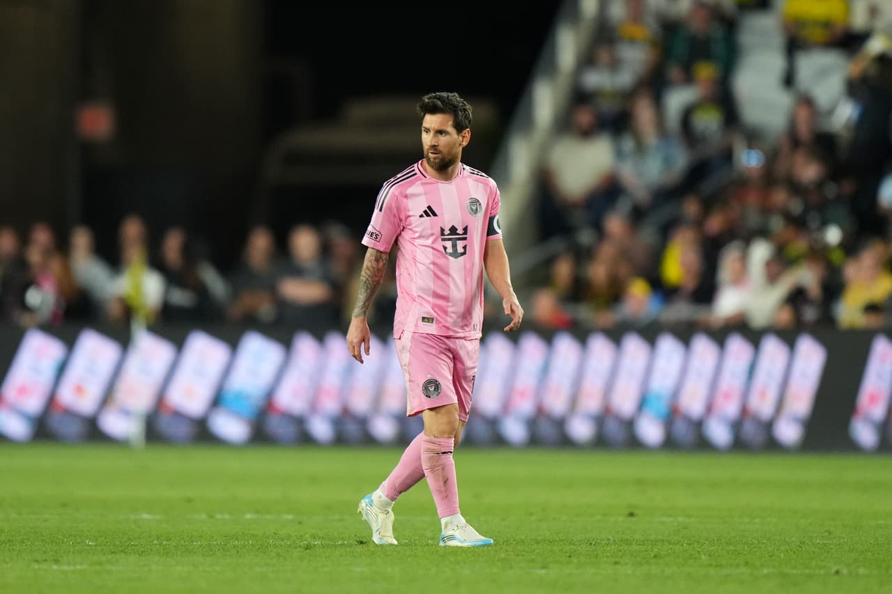 Lionel Messi es oficialmente rival de Cristiano Ronaldo en España