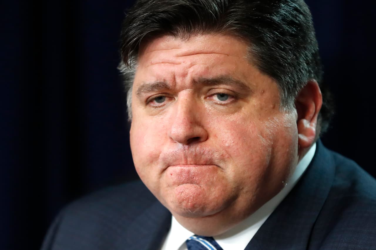 Pritzker: "Culpe a los opositores del 'fair tax' por el próximo dolor que causará el presupuesto a las familias trabajadoras'