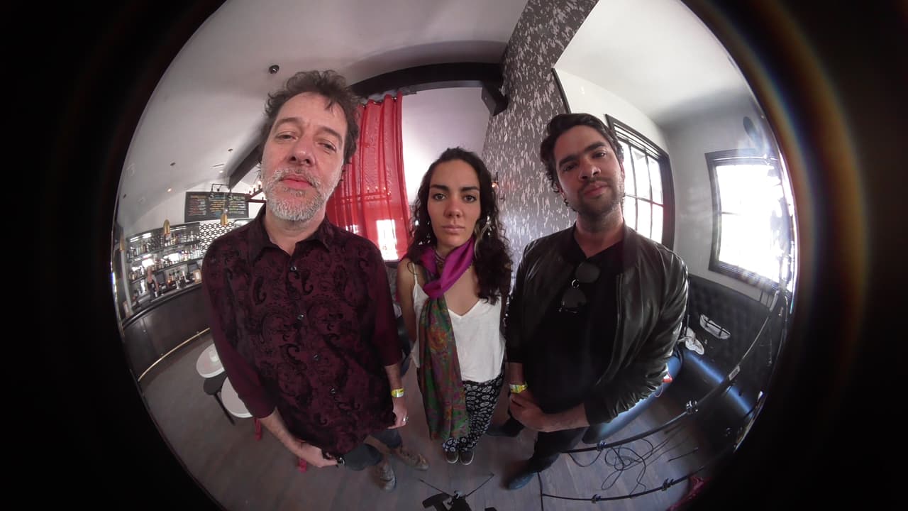 Las bandas colombianas La Travesía del Alma y Ságan en el showcase de Ruido Fest.