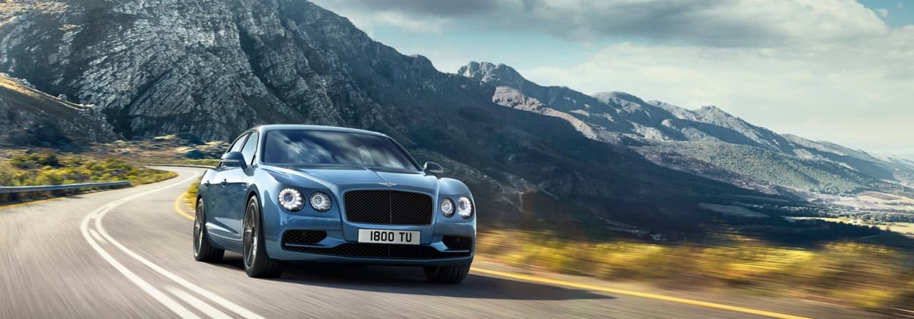 El gusto de Sofía Vergara por los 
<b>Bentley</b> se ratifica con la adquisición de un 
<b>Flying</b> 
<b>Spur</b>. Aparentemente, a la actriz le sientan bien los autos con interiores lujosos y amplios.