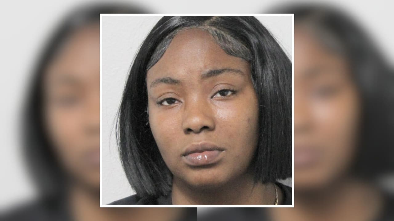 Acusan a una mujer de asesinar a un joven de 26 años en su apartamento de Houston: el crimen ocurrió en 2020