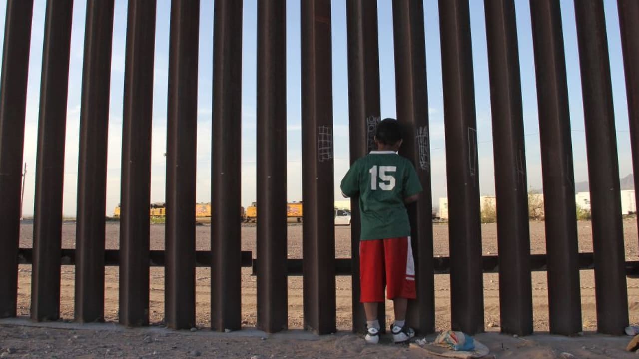 La Casa Blanca bloqueó acuerdo para pagar ayuda psicológica a familias migrantes separadas en la frontera