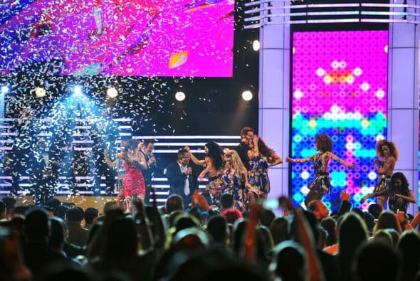 La salsa le dio mucho sabor a la 'party' de la 26 edición de Premio Lo Nuestro. ¡Estos famosos nos hicieron mover las caderas!