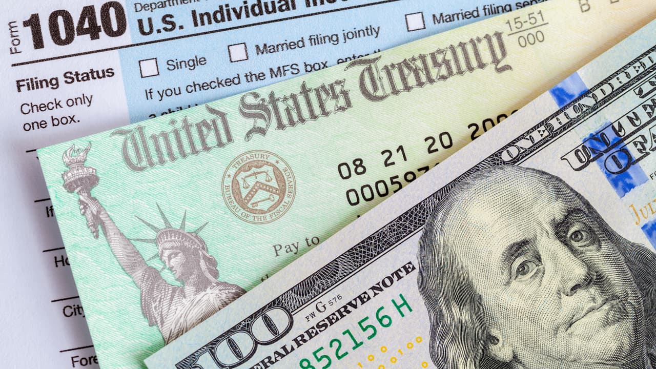 Algunos recibirán en Florida un dinero adicional además del cheque de $1,400: experto explica quiénes califican