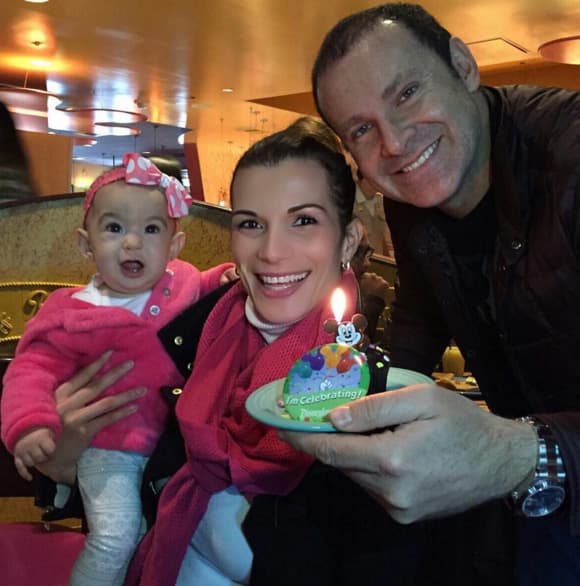 Su hija Michelle nació en mayo de 2015. La pequeña llegó para alegrar aún más sus días.