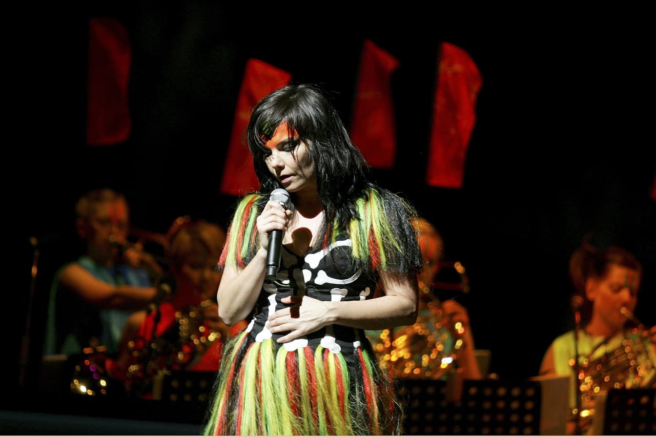 Bjork tenía tres meses de embarazo cuando participó en Coachella.