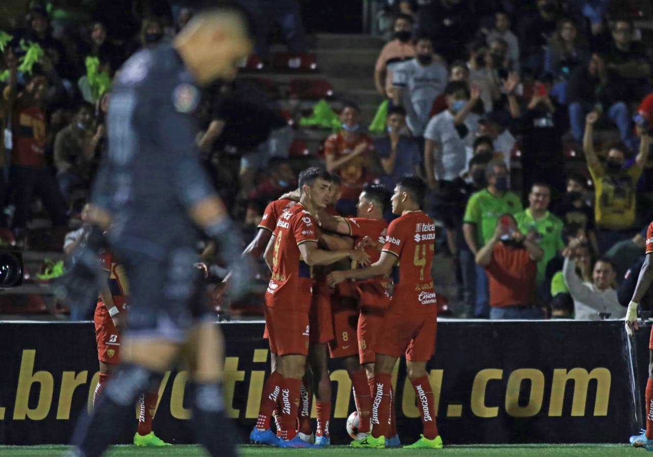 Diogo de Oliveira, al 75', se fue al frente el equipo auriazul.