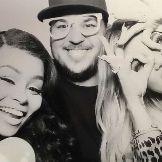 Hasta su hermano Robert y Blac Chyna acudieron a la fiesta.