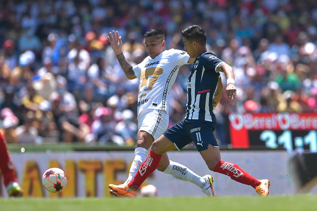 A pesar de haber jugado con 10 futbolistas la mayor parte del juego por la expulsión de Juan Ignacio Dinenno, los Pumas lograron una vital victoria ante Rayados.
