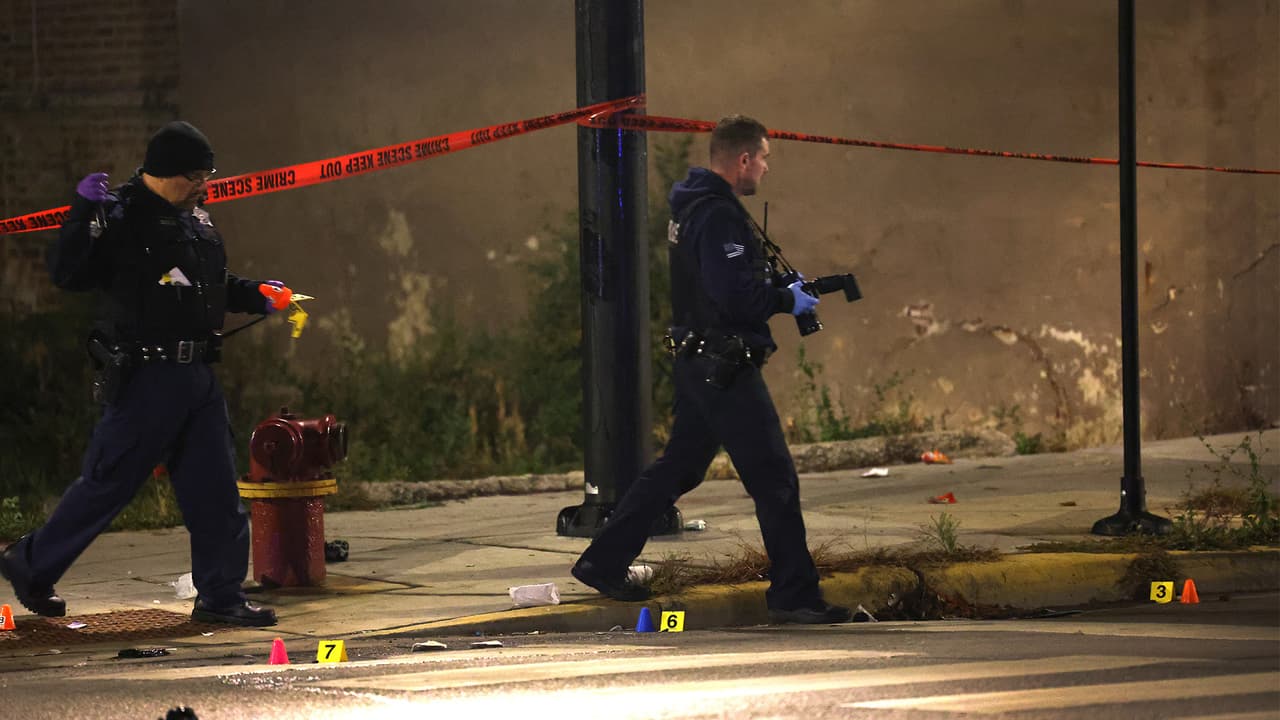 Tiroteos en Chicago dejan 46 baleados, 9 de ellos muertos, este fin de semana