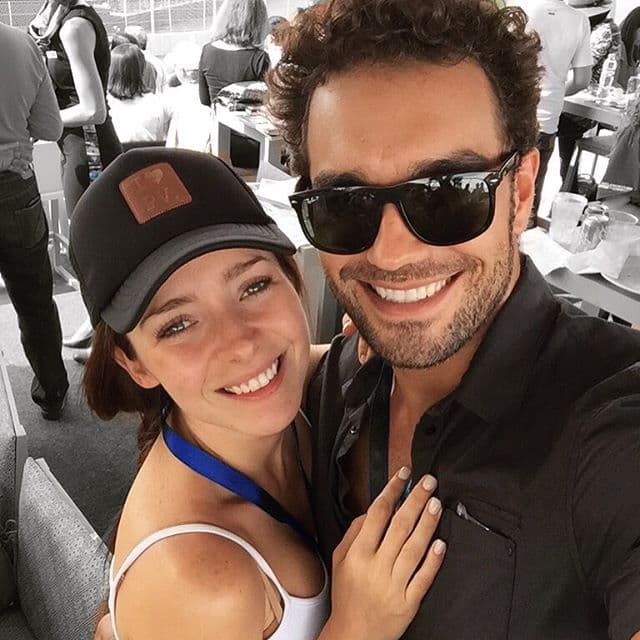 “Es un bebé muy deseado y muy buscado. Estoy de tres meses y nacerá a mediados de mayo”, declaró la emocionada mamá a la revista '¡Hola!'.