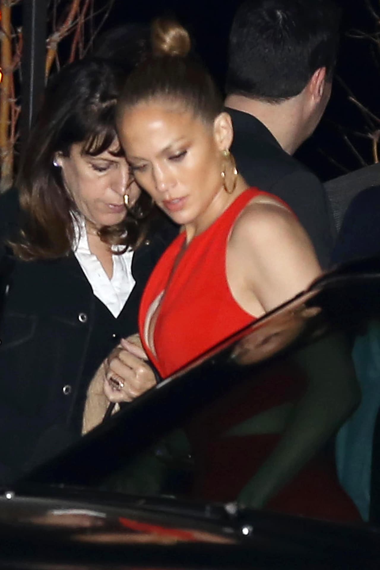 Ella siempre luce súper linda con lo que se ponga. Pero cuando decide usar vestidos así, se ve simplemente fabulosa.