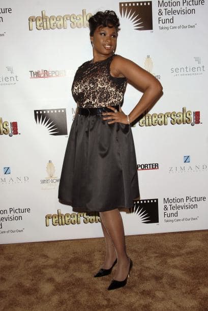 Pero a pesar de su prodigiosa voz, Jennifer tenía un cuerpo muy voluptuoso.