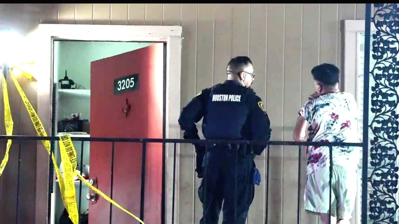 Ataque con cuchillo en el sureste de Houston deja dos heridos; sospechosa fue arrestada
