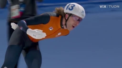 Jorrit Bergsma le da el oro a Países Bajos en la salida masiva del patinaje de velocidad