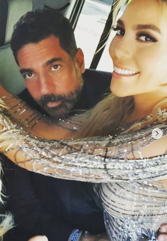 "Ahí vamos con todo esto, desgraciadamente su mamá sigue cegada de todo esto, me da tristeza", dijo el empresario en el adelanto de la entrevista para 
<b>El Gordo y La Flaca. </b>
<br>