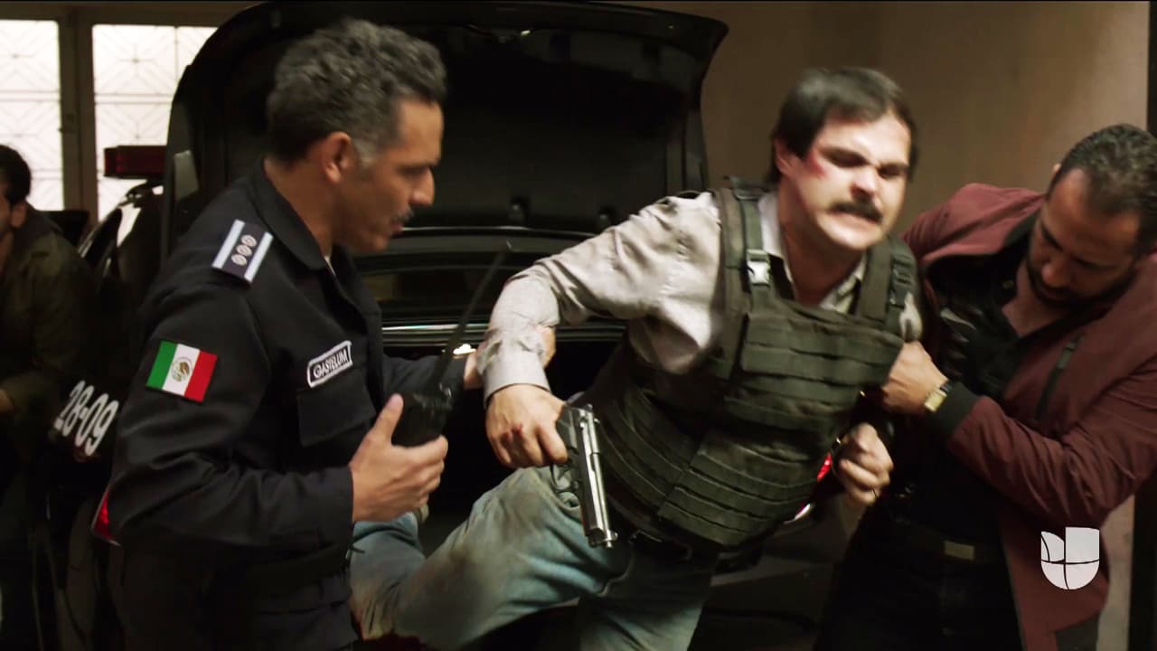 Pero el enfrentamiento tuvo consecuencias graves: una de sus piernas fue herida.