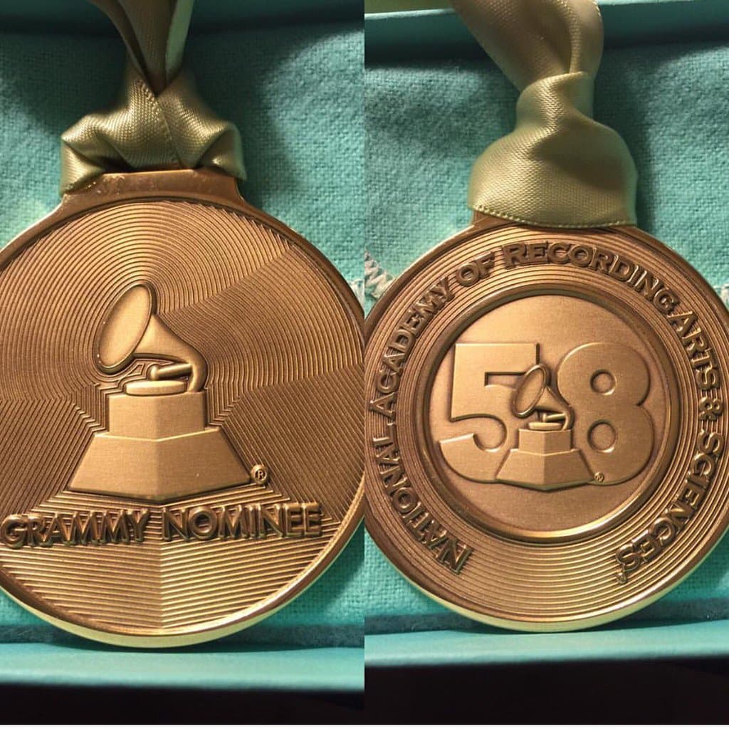 Estas son las medallas que recibirán todos los nominados de la entrega.