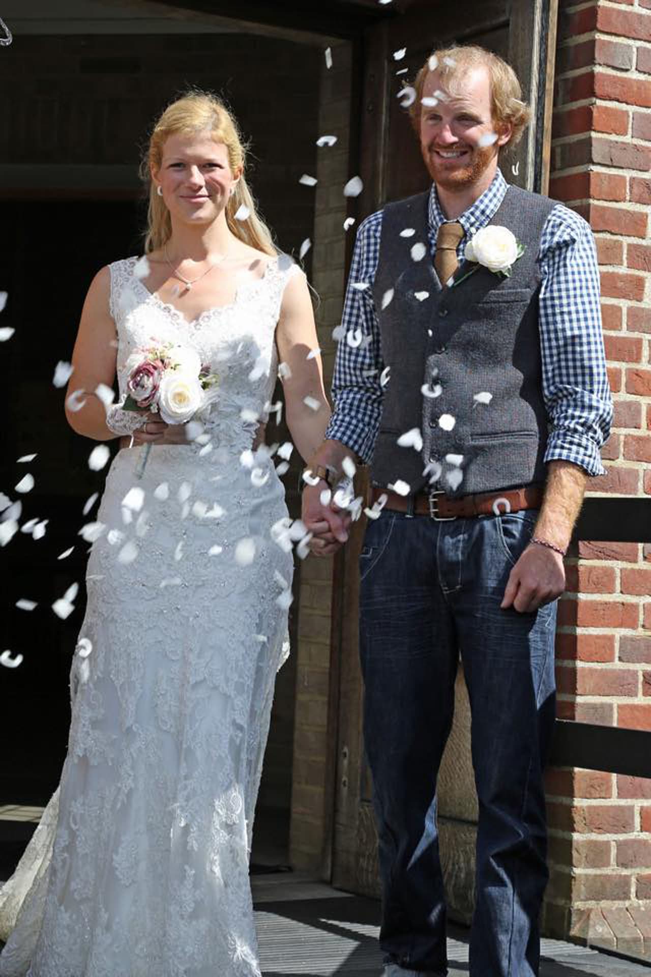 Louise y Ben se casaron frente a 60 de sus amigos más íntimos.