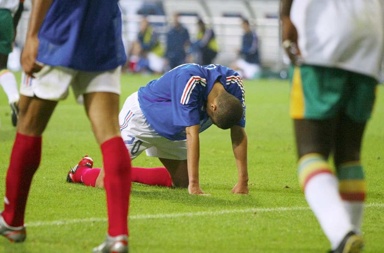 Ni Thierry Henry, Zinedine Zidane, David Trezeguet y demás figuras galas pudieron con la modesta Senegal, que debutaba en las Copas del Mundo.