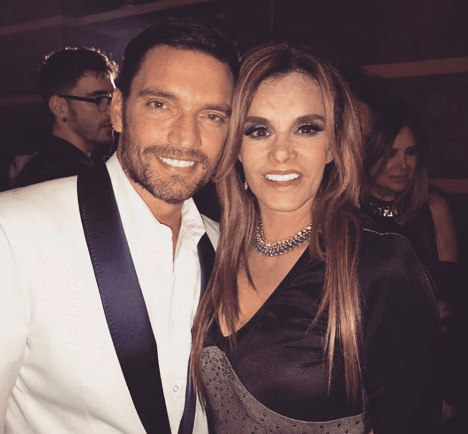 Julián Gil tuvo un prometedor encuentro con Lucía Méndez.