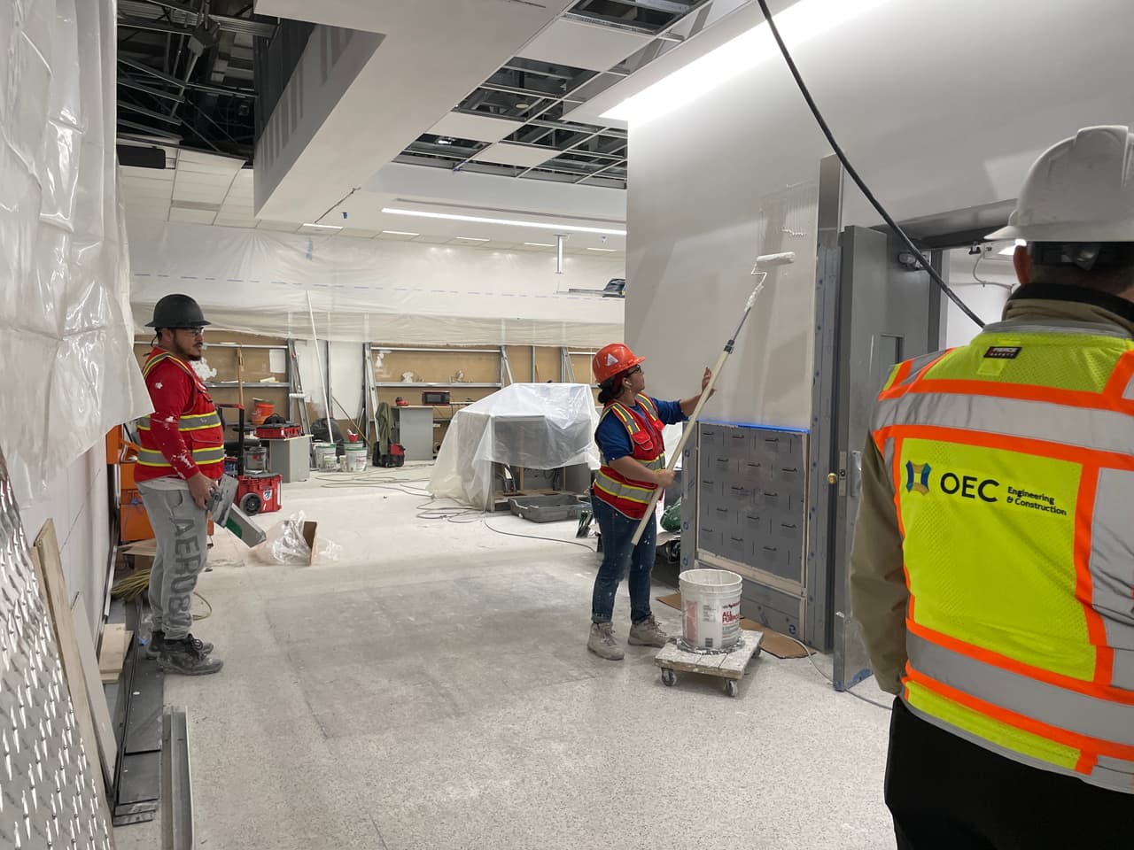 El plan de modernización del aeropuerto tiene programada que finalizará en 2033.