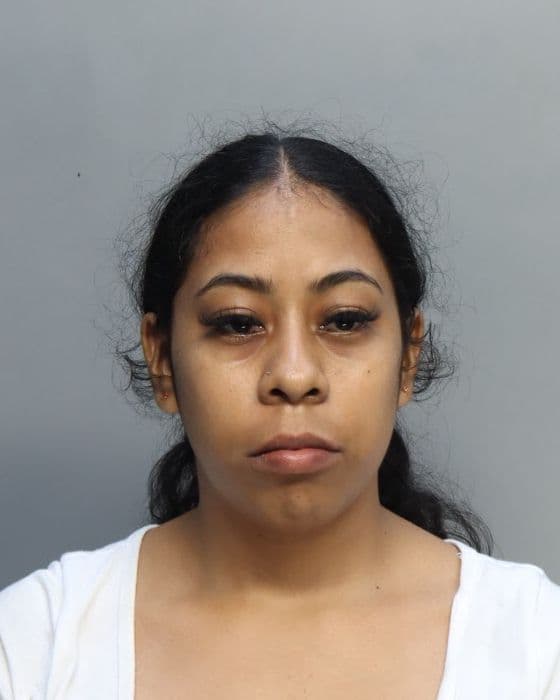 Nicole Rayo, de 19 años.