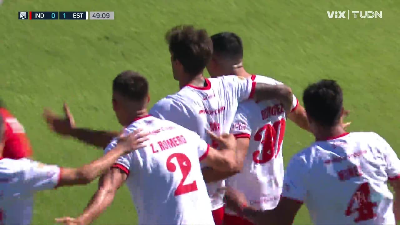 ¡Vaya golazo! Jorge Rodríguez hace la tijera para el 0-1 de Estudiantes