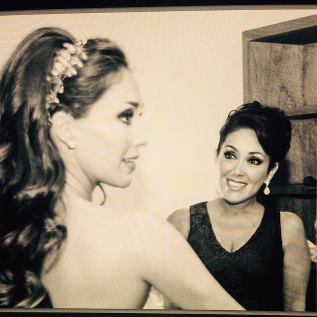 “Esta foto habla sola… esto es amor total. Que bendición tenerte. Mi mami hermosa siempre seré tu bebé” escribió la actriz en sus redes sociales.