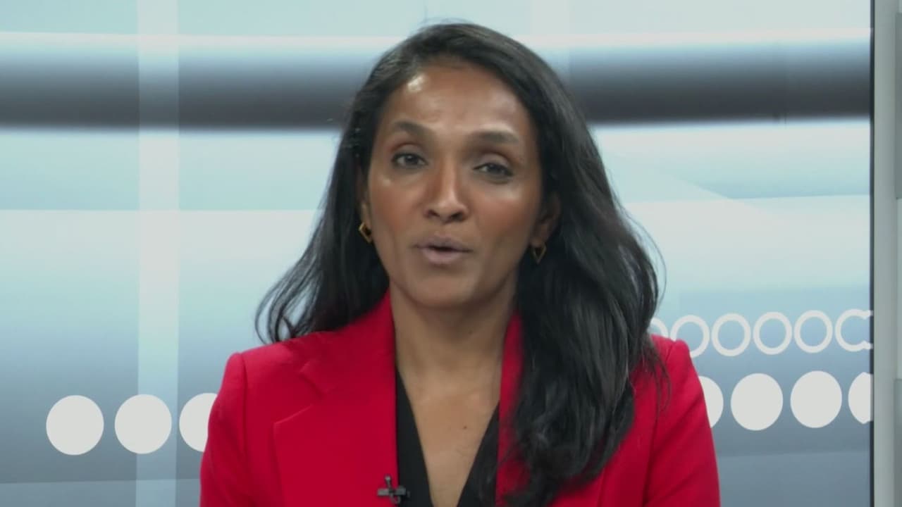 Nithya Raman promete triplicar viviendas y bajar costos para familias angelinas
