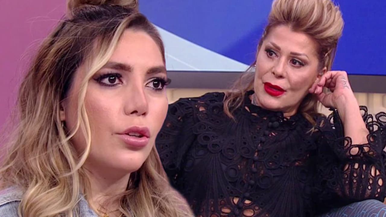 Cuando Frida Sofía estaba sentada en la sala de
<b>Despierta América</b> escuchando a su madre
<b>Alejandra Guzmán</b> hablándole desde México, sus lágrimas lo decían todo. La mañana de ese viernes 19 de marzo
<b><a href="https://www.univision.com/famosos/lo-que-esconde-el-pleito-entre-frida-sofia-y-alejandra-guzman-medias-verdades-y-una-gran-pregunta-sin-respuesta-fotos" target="_blank">parecía confirmarse que la reconciliación</a></b> que ya había comenzado entre ellas iba viento en popa.
