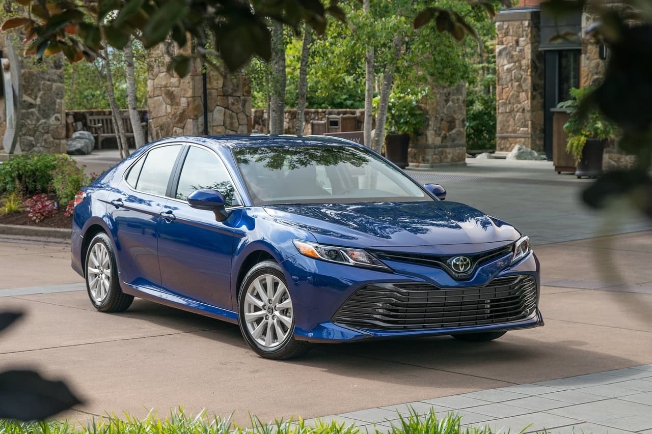 <b>Posición: </b>22
<br>
<br>
<b>Modelo:</b> Toyota Camry Hybrid
<br>
<br>
<b>% de inventario del 2020: </b>34.8%