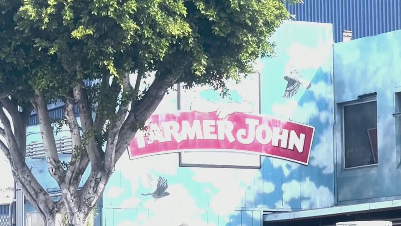 Miles de trabajadores en Vernon se encuentran en el limbo tras el anuncio del cierre de la planta donde trabajan