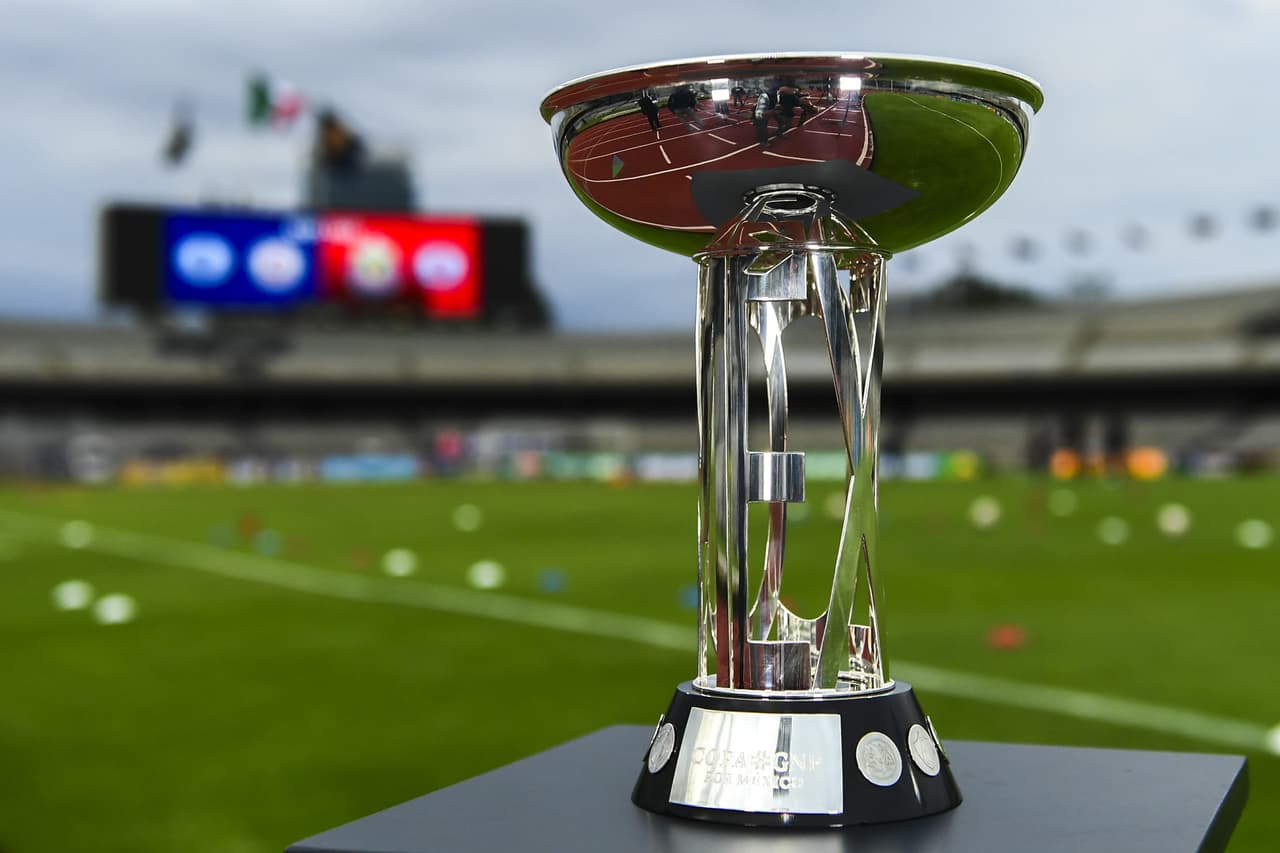 Las Chivas arribaron a Ciudad Universitaria para disputar el último partido de la Copa GNP por México en la final frente a Cruz Azul.
