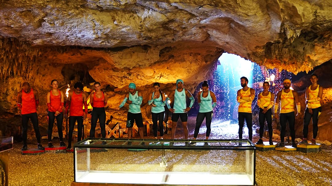 En esta caverna han tenido que comer platillos exóticos, además han manipulado animales y bichos que son el terror de muchos.