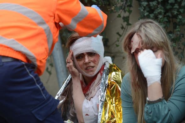 En concreto, la explosión provocada por un escape de gas se saldó con 35 heridos, dos de ellos graves, según confirmó el alcalde de Praga, Bohuslav Sobotka.