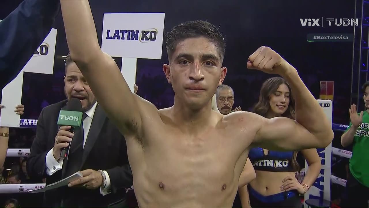 Resumen | Polémico triunfo del 'Fantástico' Esparza en Box Televisa