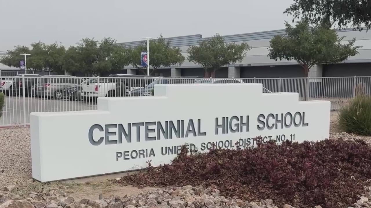 Investigan a dos exmaestras de una escuela en Peoria de conducta sexual inapropiada