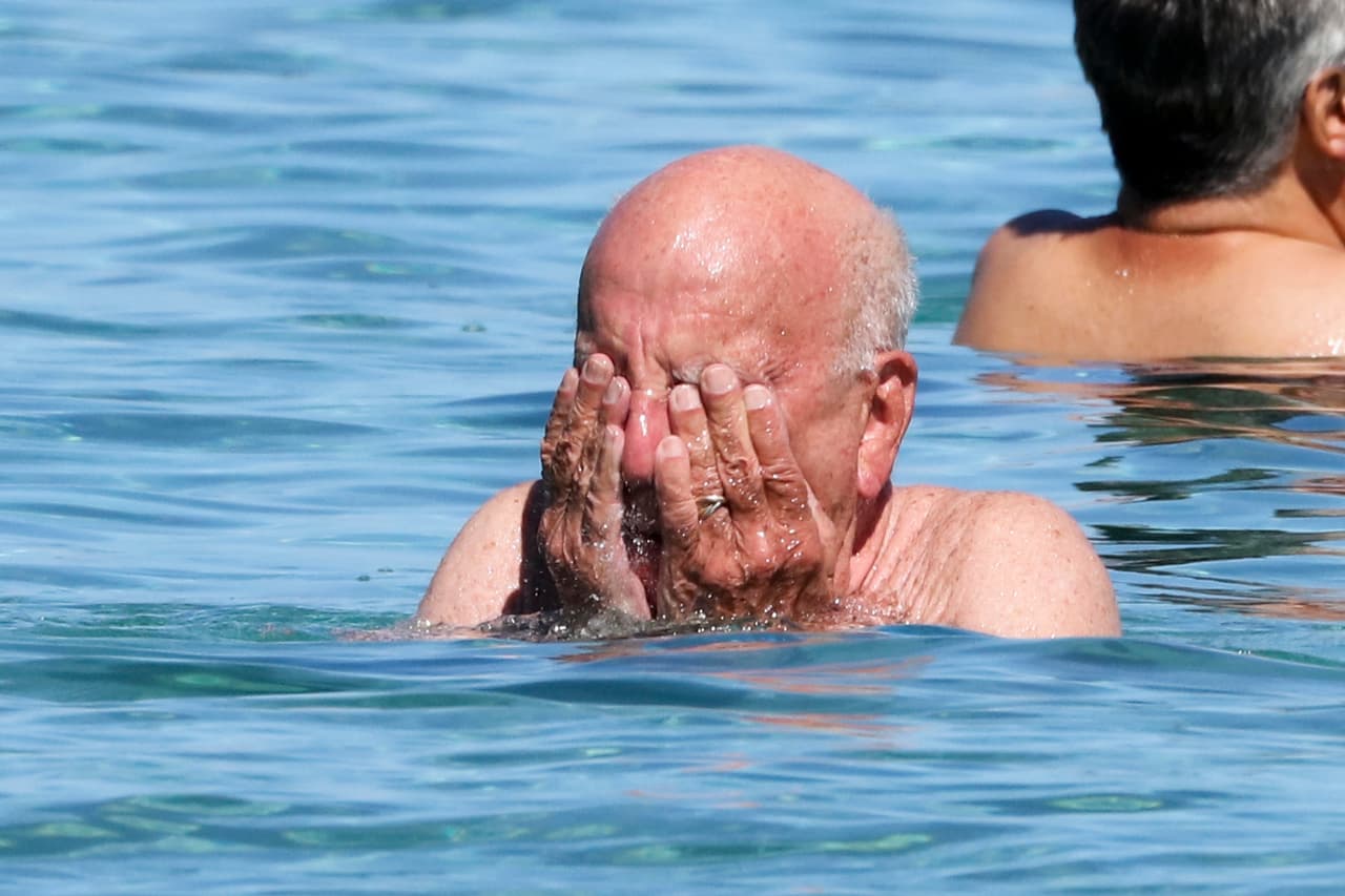 ¿Le habrá entrado agua a los ojos?