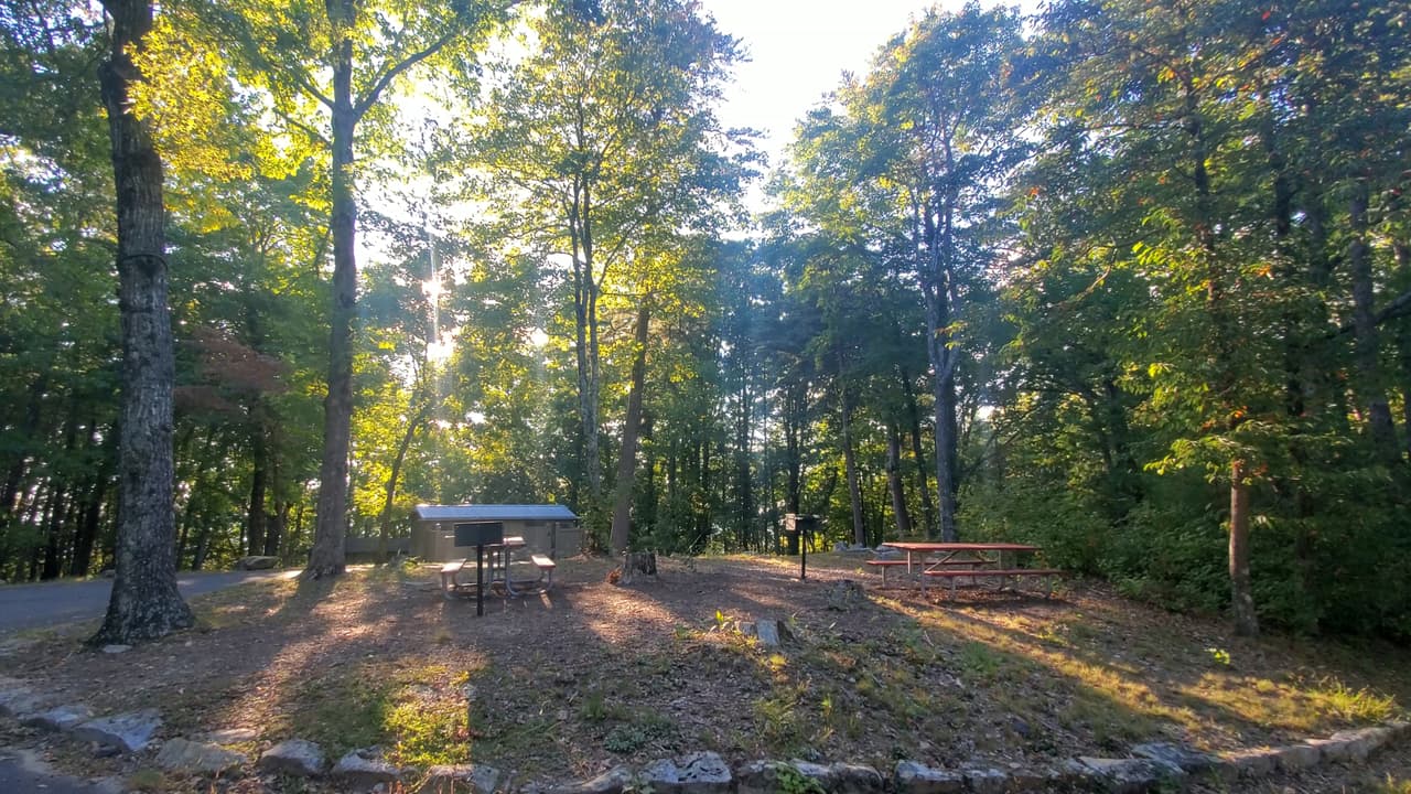 El parque también renta cabañas y terrenos para acampar.