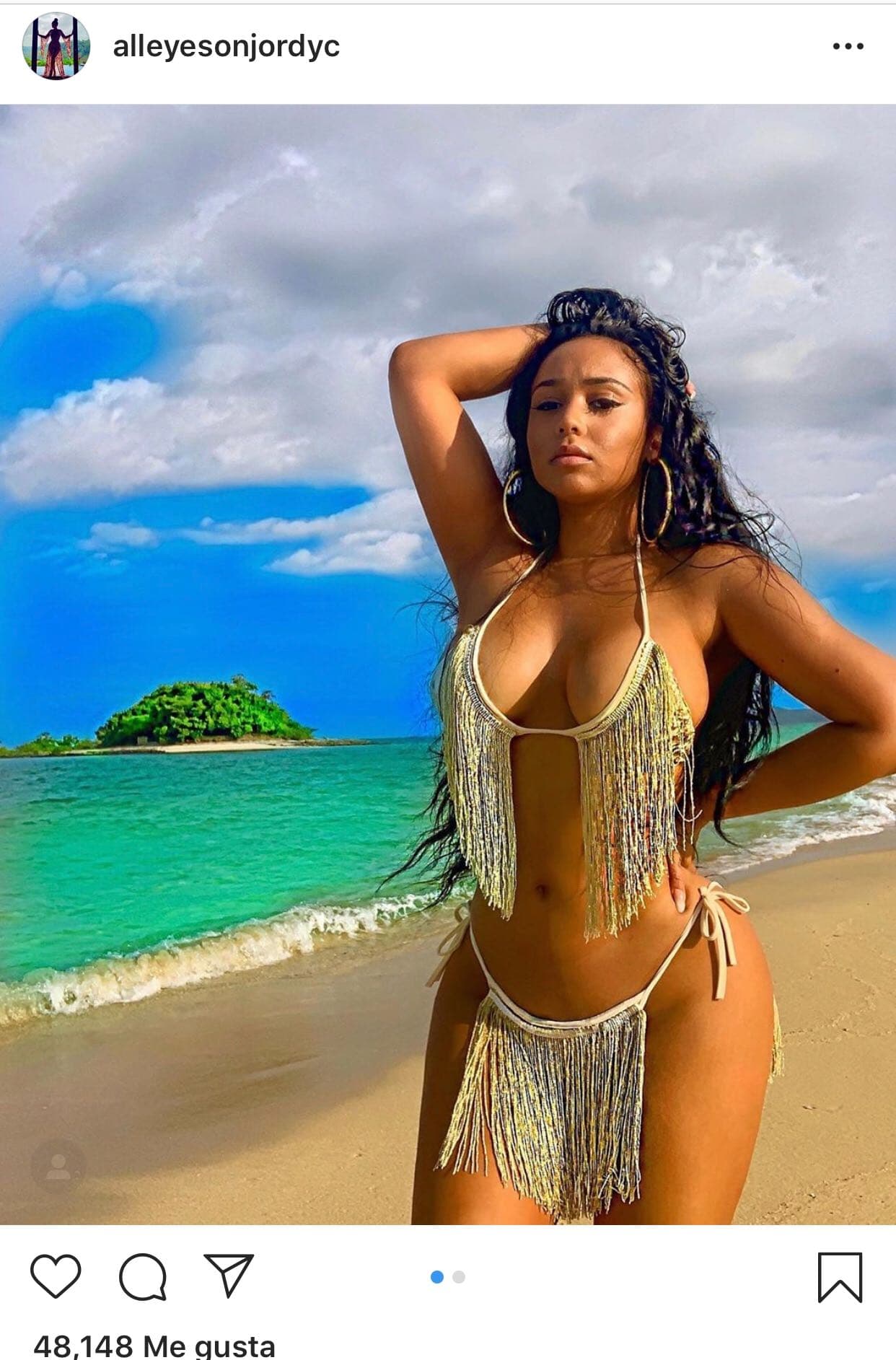 En otro punto de la transmisión, Sydney Chase habría mencionado que el basquetbolista supuestamente le dijo
<b><a href="https://www.univision.com/famosos/khloe-kardashian-revela-su-verdad-acerca-del-triangulo-amoroso-entre-ella-tristan-thompson-y-jordan-craig-fotos" target="_blank">que ella se parecía a Jordan Craig</a></b> (foto), la mamá del primer bebé que tuvo Tristan Thompson.
<br>