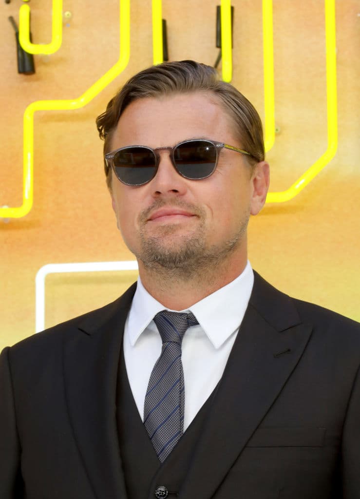 Harry y Sally son dos estudiantes universitarios que se conocen por una casualidad. Cuando Sally le ofrece a Harry llevarlo a Nueva York, el acepta y en el camino se hacen grandes amigos, aunque Harry tenía una filosofía de que un hombre y una mujer no pueden ser amigos.
<br>