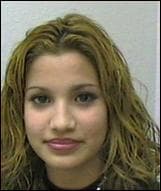 <h3 class="cms-H3-H3">Melina Yuriri Meléndez Elizondo</h3>
<br>
<br>La agencia asegura que esta mujer de 40 años
<b> tuvo su último domicilio en Chihuahua, México</b> (en el norte del país). 
<br>
<br>Meléndez está acusada de varias infracciones por drogas federales como: 
<b><a href="https://www.dea.gov/fugitives/melina-yuriri-melendez-elizondo" target="_blank">importación de más de 5 kilogramos de cocaína y conspirar para poseer y distribuirlos, además de un cargo por lavado de dinero. </a></b>
<br>
<br>
<br>
<br>