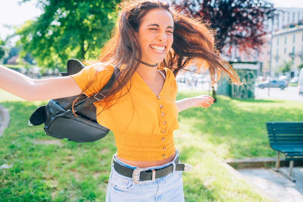 <h3 class="cms-H3-H3"><b>Aspectos positivos de Acuario</b></h3>
<br>Imprevisible y espontáneo, original, creativo y humanitario, proyectado al futuro y lleno de ideas innovadoras y espectaculares.
<br>
<br>
<br>