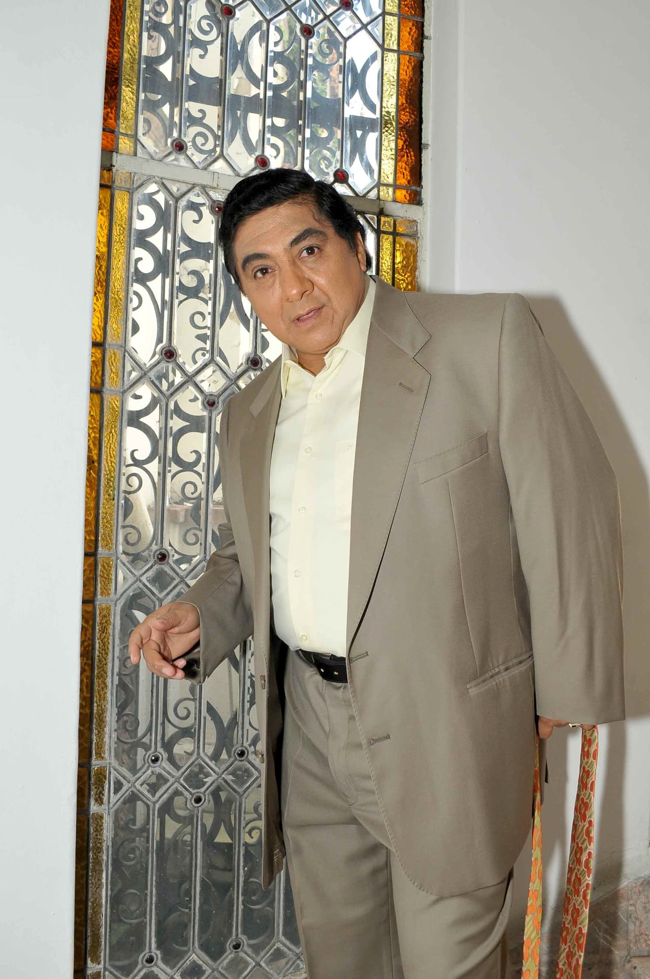 El pasado 12 de febrero, Carlos Bonavides fue llevado de emergencia a un hospital de la Ciudad de México debido que tenía fuertes dolores abdominales.