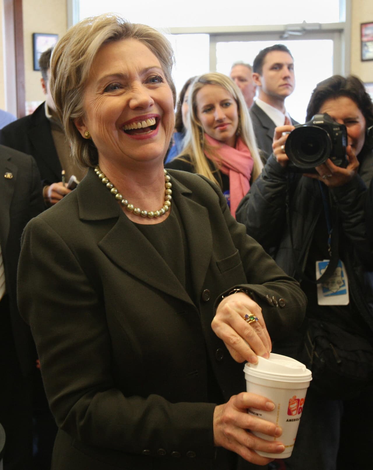 No importa cuál sea el compromiso, siempre luce muy elegante.