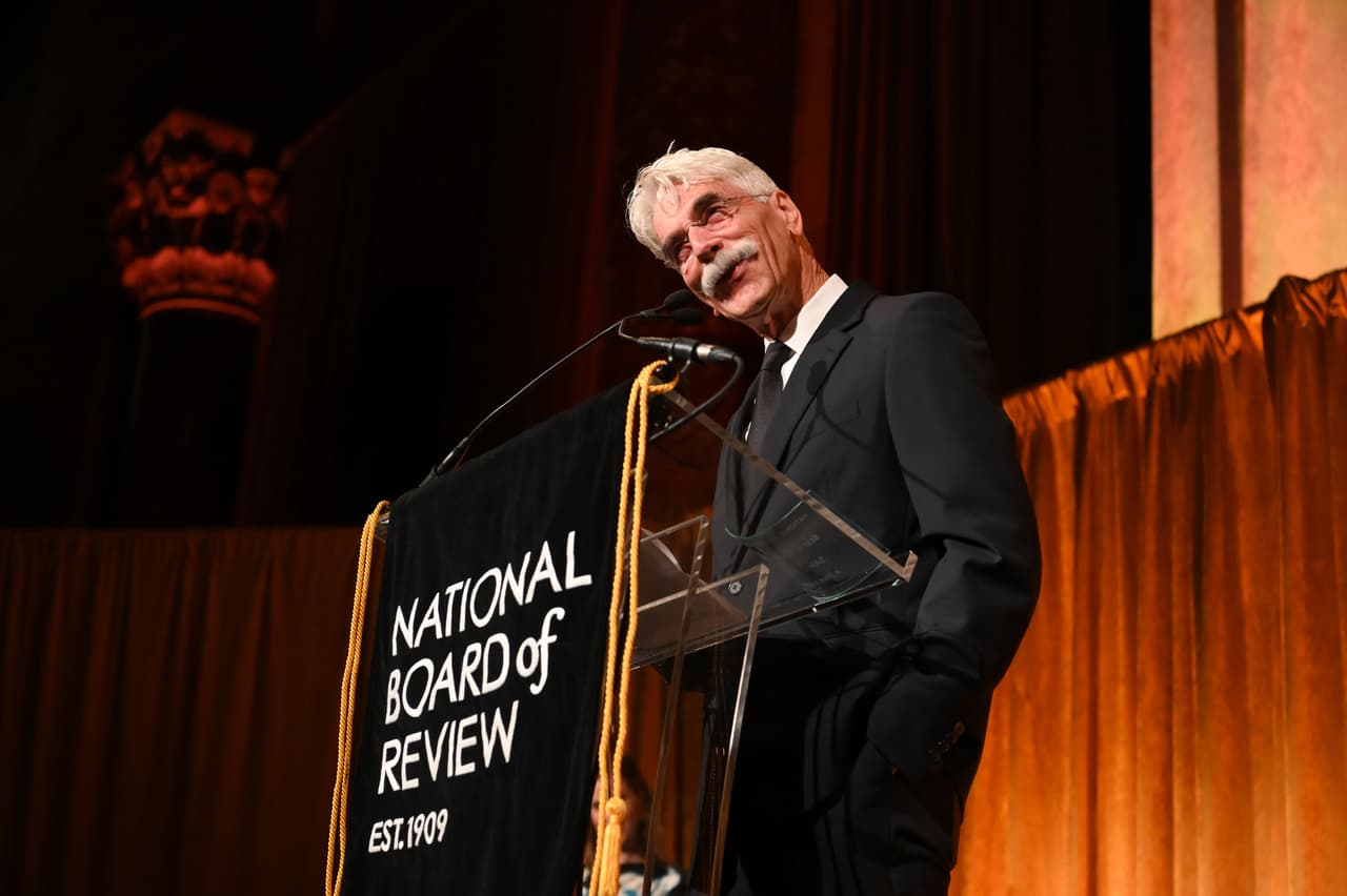 Por su reconocido trabajo en películas principalmente de vaquero, ha sido nominado a los premios Oscar y Golden Globe.