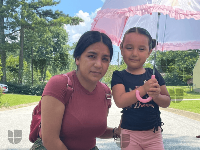 “Las ambulancias tardaron en llegar”: niña hispana de 4 años muere tras ser arrollada mientras caminaba con su mamá y su tía 